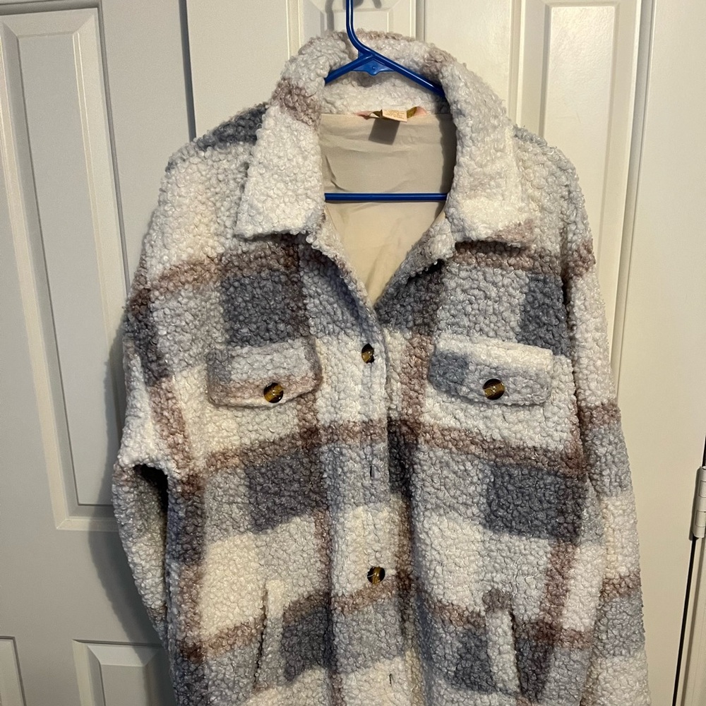 Emma’s Expressions plaid shaker